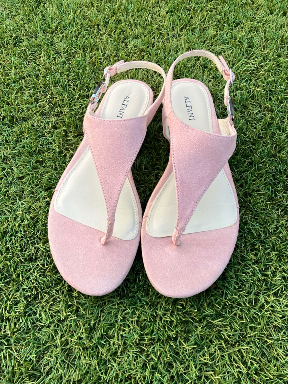 Alfani pink suede flat T-strap sandals, size 7